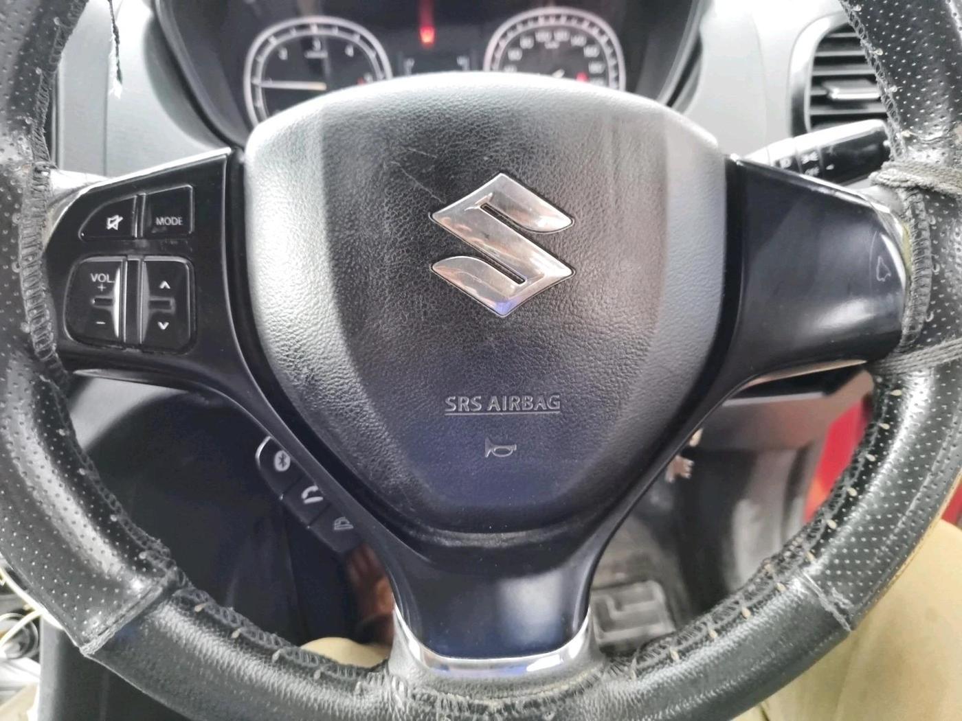 2016 Maruti Vitara Brezza ZDI, Diesel, Manual, 1,19,883 km, interior