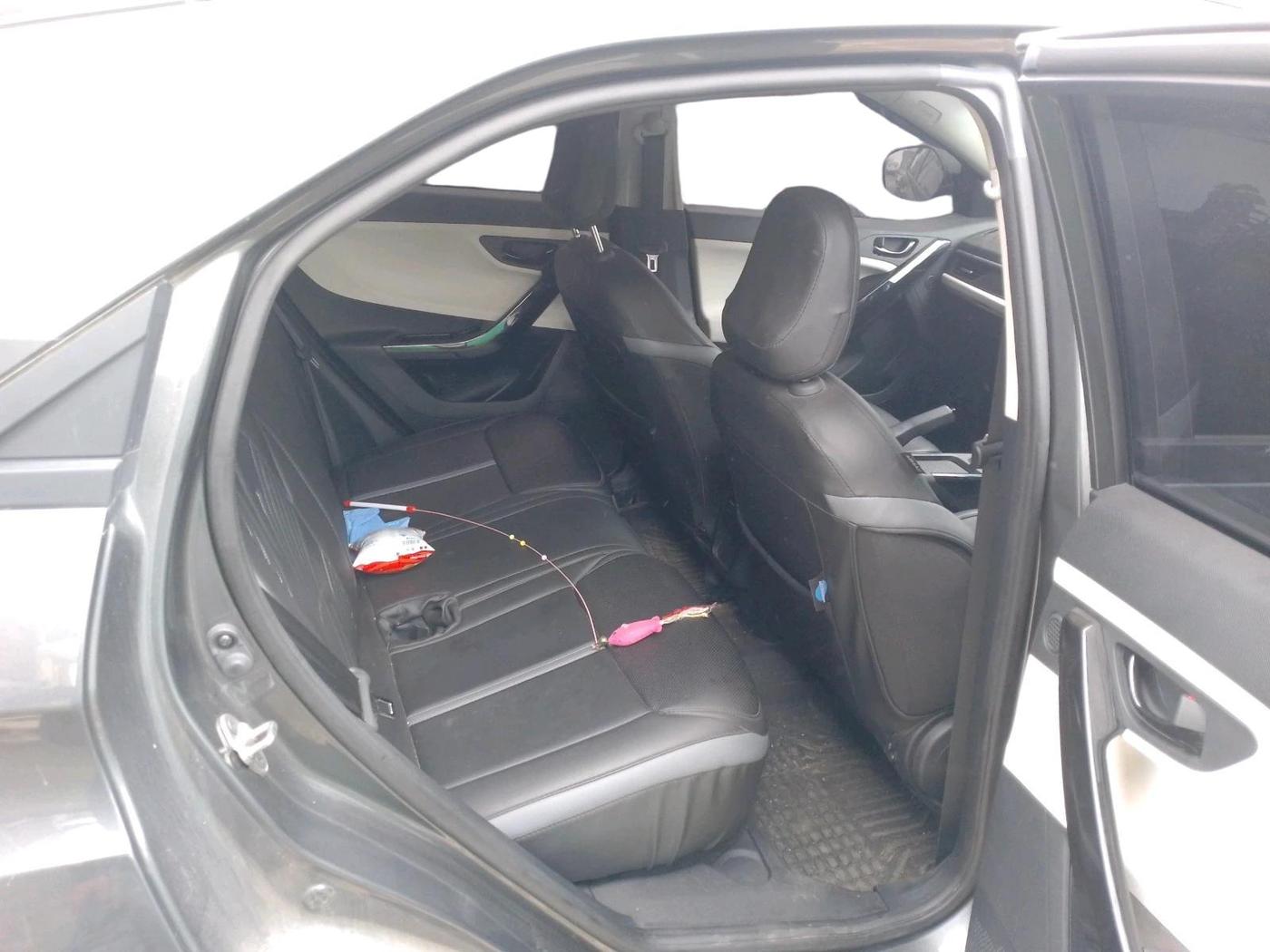 2025 Tata NEXON  Pure Plus 1.2 Petrol AMT, Petrol, Automatic, 12,024 km, interior
