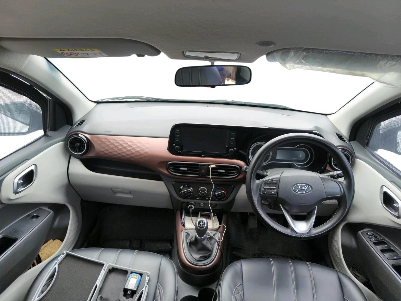 2022 Hyundai AURA SX 1.2, Petrol, Manual, 42,640 km, interior