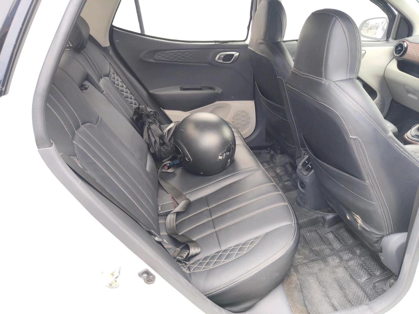 2022 Hyundai AURA SX 1.2, Petrol, Manual, 42,640 km, interior