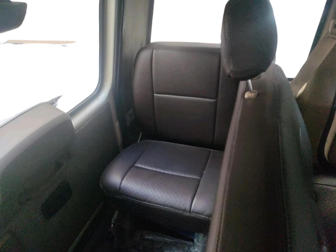 2024 Mahindra Bolero B6 (O), Diesel, Manual, 62,797 km, interior