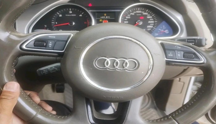 2012 Audi Q7 3.0 TDI QUATTRO, Diesel, Automatic, 1,21,712 km, interior