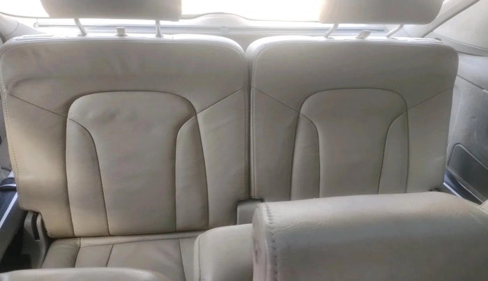 2012 Audi Q7 3.0 TDI QUATTRO, Diesel, Automatic, 1,21,712 km, interior