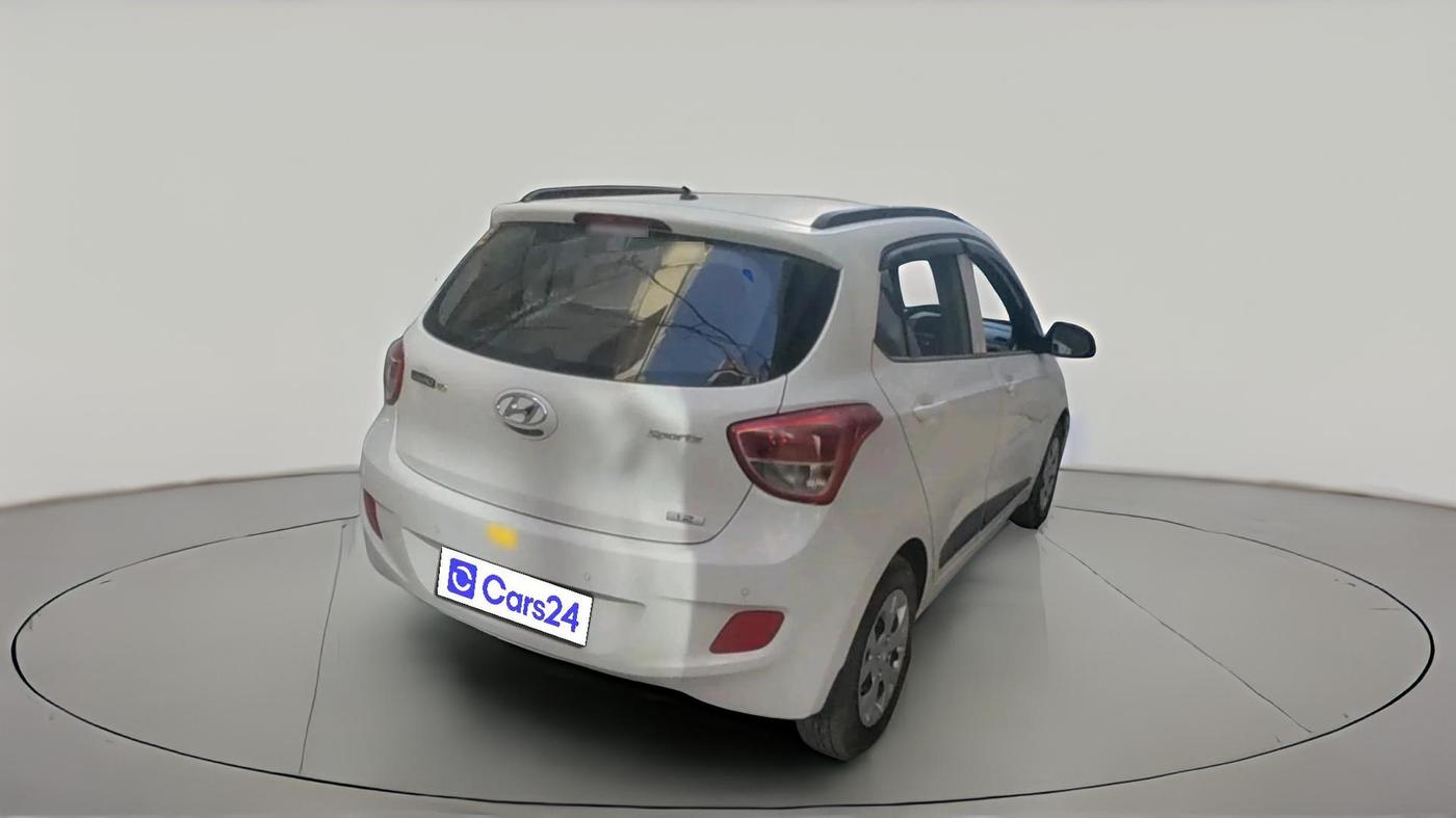 2016 Hyundai Grand i10 SPORTZ 1.2 KAPPA VTVT, Petrol, Manual, 83,750 km, exterior