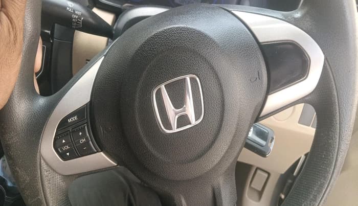 2017 Honda Amaze 1.2L I-VTEC S, Petrol, Manual, 84,350 km, interior
