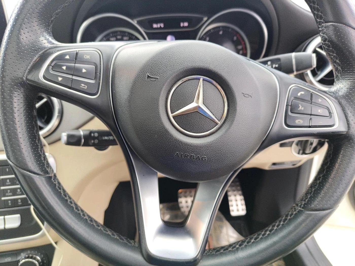 2018 Mercedes Benz GLA Class 200 D Sports, Diesel, Automatic, 83,230 km, interior