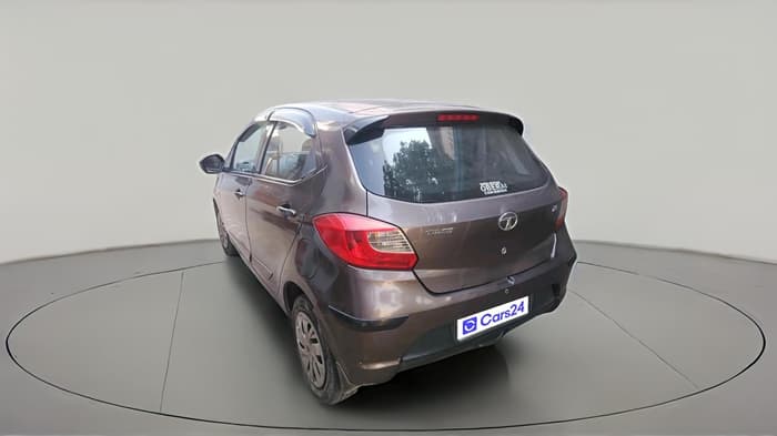 2017 Tata Tiago XT PETROL, Petrol, Manual, 91,355 km, exterior