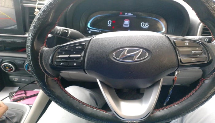 2023 Hyundai VENUE S(O) 1.2, Petrol, Manual, 36,684 km, interior