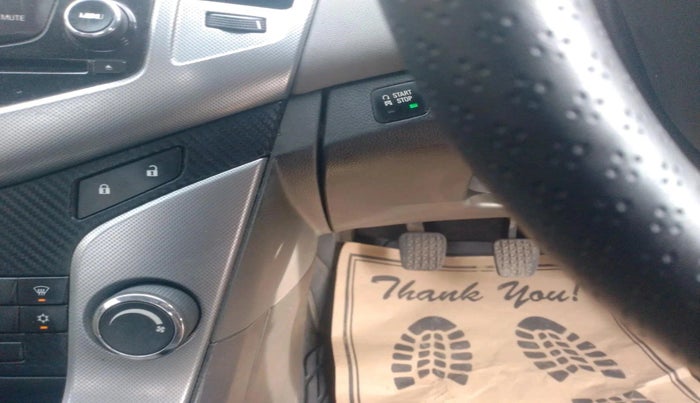 2013 Chevrolet Cruze LTZ, Diesel, Manual, 49,401 km, interior