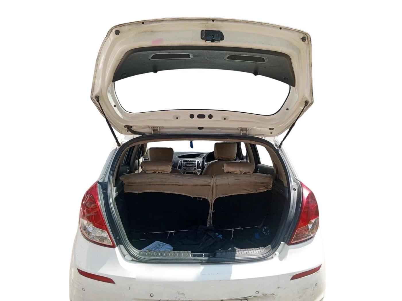 2012 Hyundai i20 SPORTZ 1.4 CRDI, Diesel, Manual, 95,174 km, exterior