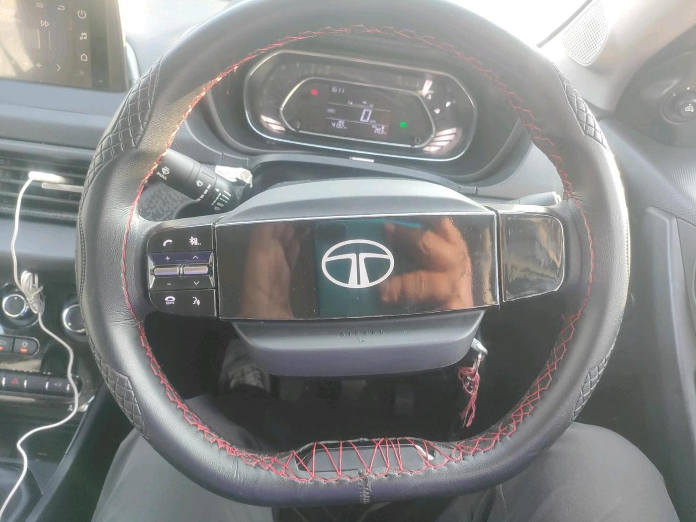 2025 Tata NEXON Smart + 1.5, Diesel, Manual, 7,900 km, interior