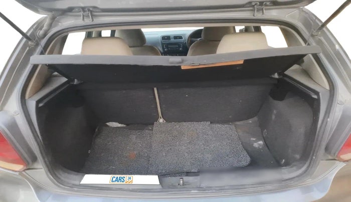 2011 Volkswagen Polo COMFORTLINE 1.2L PETROL, Petrol, Manual, 1,63,000 km, exterior