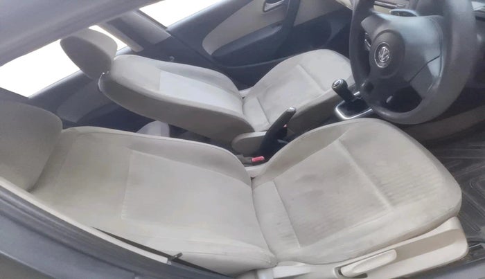 2011 Volkswagen Polo COMFORTLINE 1.2L PETROL, Petrol, Manual, 1,63,000 km, interior