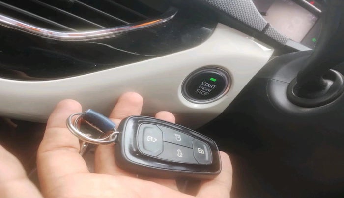 2022 Tata NEXON XZ PLUS (HS) PETROL, Petrol, Manual, 32,631 km, interior