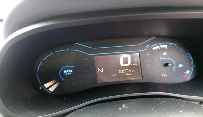 2021 Renault Kwid RXT 1.0 AMT (O), Petrol, Automatic, 70,974 km, interior