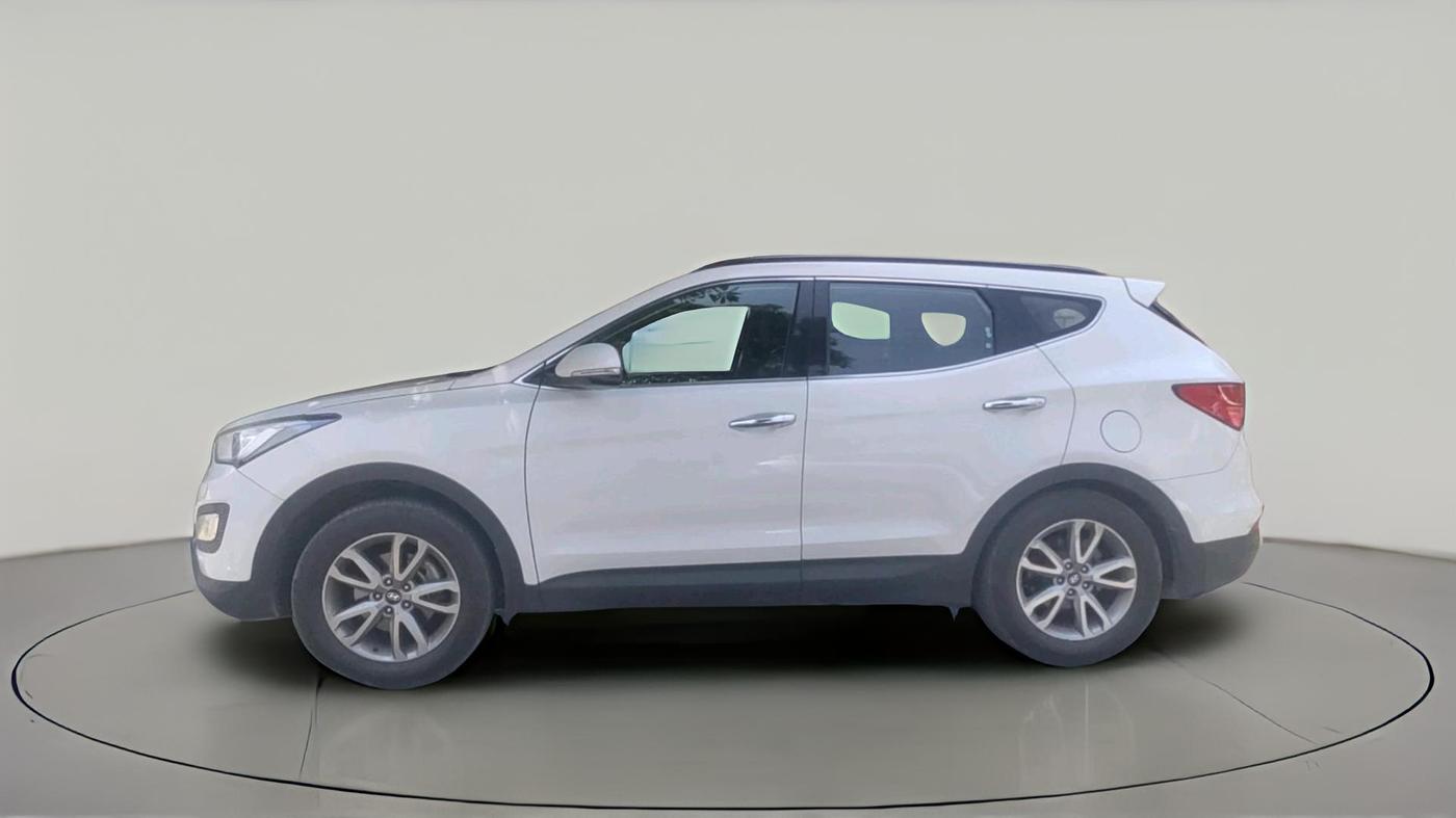 2015 Hyundai Santa Fe 2 WD AT, Diesel, Automatic, 1,68,000 km, exterior