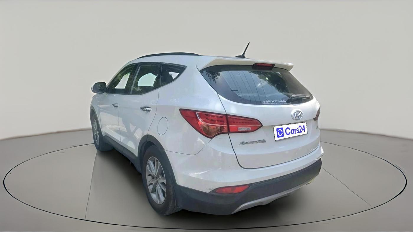 2015 Hyundai Santa Fe 2 WD AT, Diesel, Automatic, 1,68,000 km, exterior