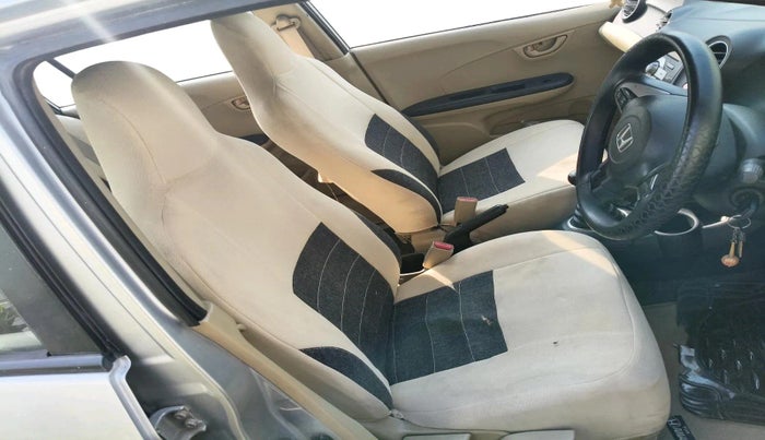 2014 Honda Amaze 1.5L I-DTEC S, Diesel, Manual, 1,37,237 km, interior