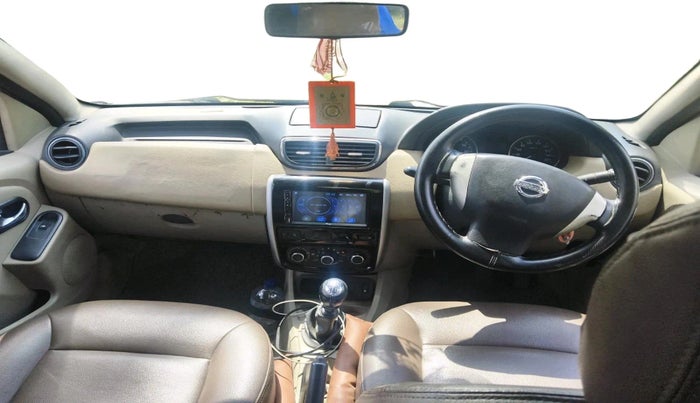 2014 Nissan Terrano XV D THP 110 PS, Diesel, Manual, 1,15,488 km, interior