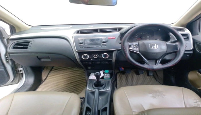 2014 Honda City 1.5L I-VTEC S MT, Petrol, Manual, 1,47,304 km, interior