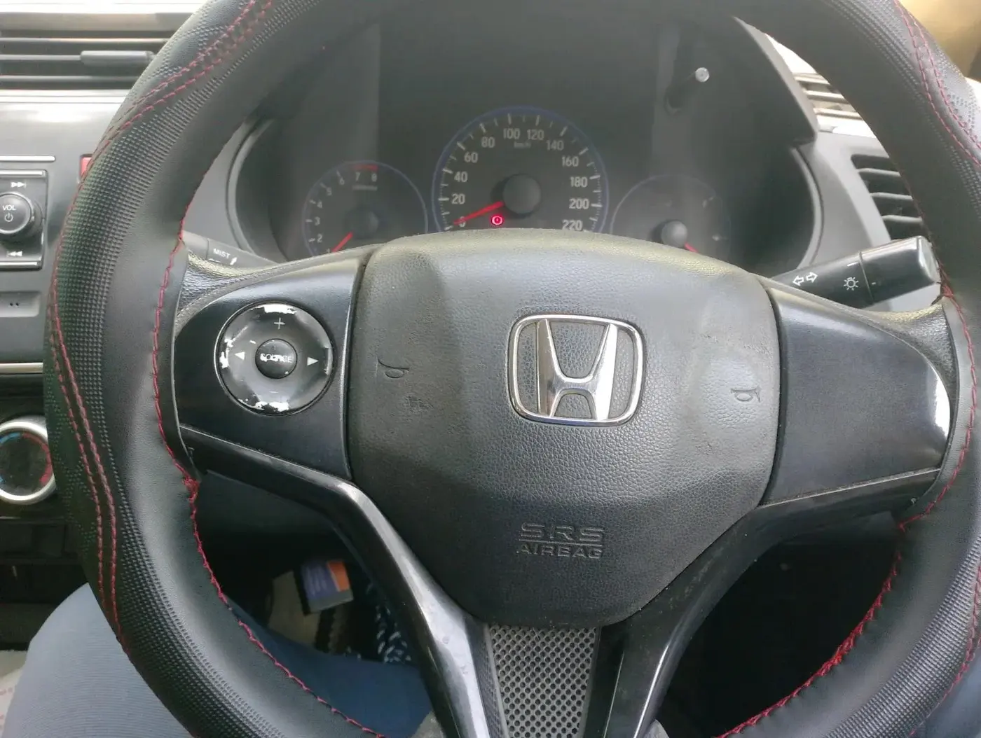 2014 Honda City 1.5L I-VTEC S MT, Petrol, Manual, 1,47,304 km, interior
