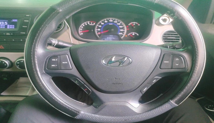 2019 Hyundai Grand i10 MAGNA 1.2 KAPPA VTVT, Petrol, Manual, 30,543 km, interior