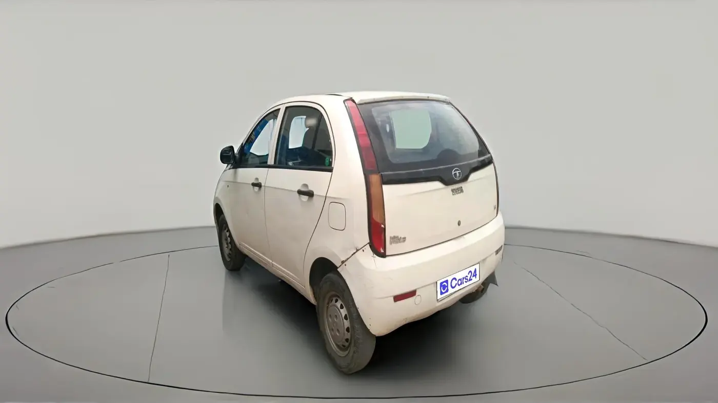 2013 Tata Indica Vista LS QUADRAJET, Diesel, Manual, 66,860 km, exterior