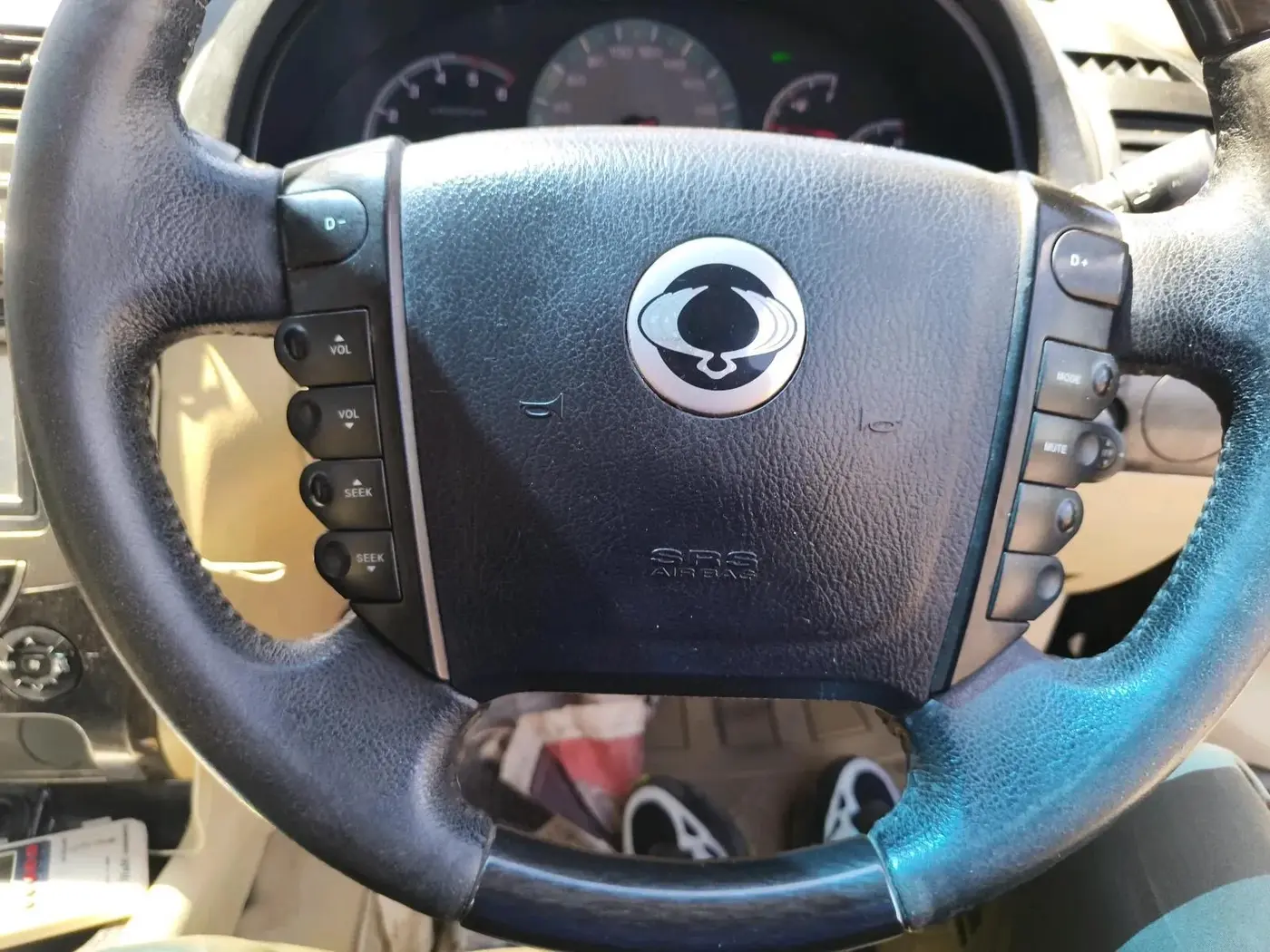2013 Ssangyong Rexton RX7, Diesel, Automatic, 1,42,184 km, interior