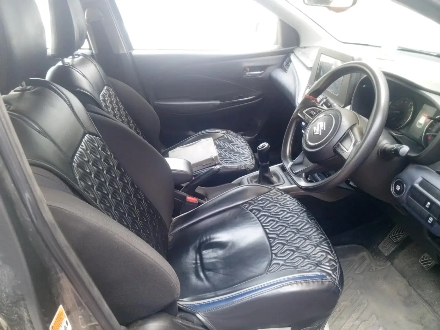 2023 Maruti Baleno ZETA PETROL 1.2, Petrol, Manual, 29,360 km, interior