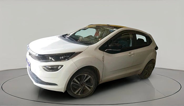 2022 Tata ALTROZ XZ PETROL, Petrol, Manual, 8,953 km, exterior