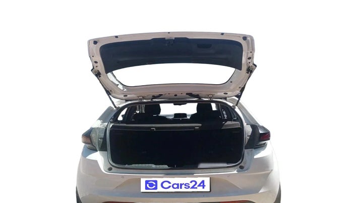 2022 Tata ALTROZ XZ PETROL, Petrol, Manual, 8,953 km, exterior