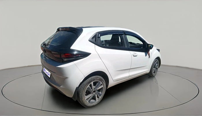 2022 Tata ALTROZ XZ PETROL, Petrol, Manual, 8,953 km, exterior