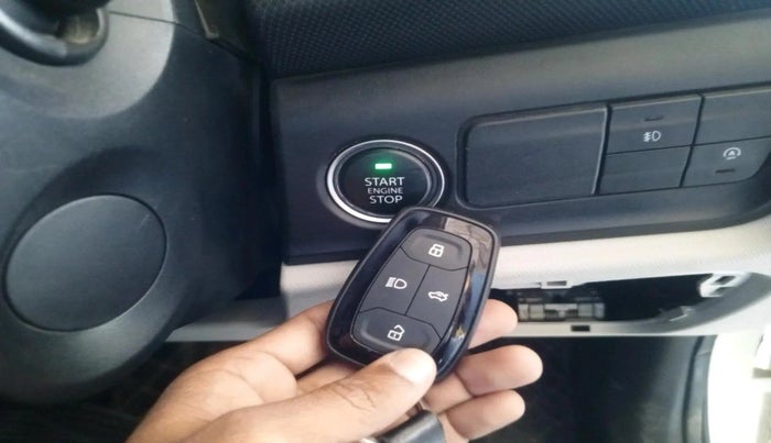 2022 Tata ALTROZ XZ PETROL, Petrol, Manual, 8,953 km, interior