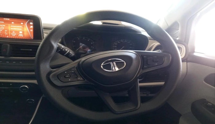 2022 Tata ALTROZ XZ PETROL, Petrol, Manual, 8,953 km, interior