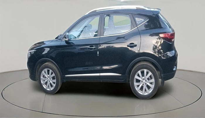 2024 MG ASTOR Select 1.5 MT (Ivory), Petrol, Manual, 13,668 km, exterior