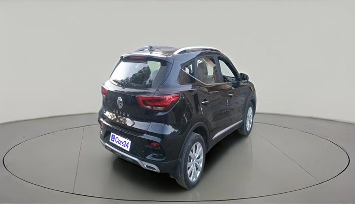 2024 MG ASTOR Select 1.5 MT (Ivory), Petrol, Manual, 13,668 km, exterior