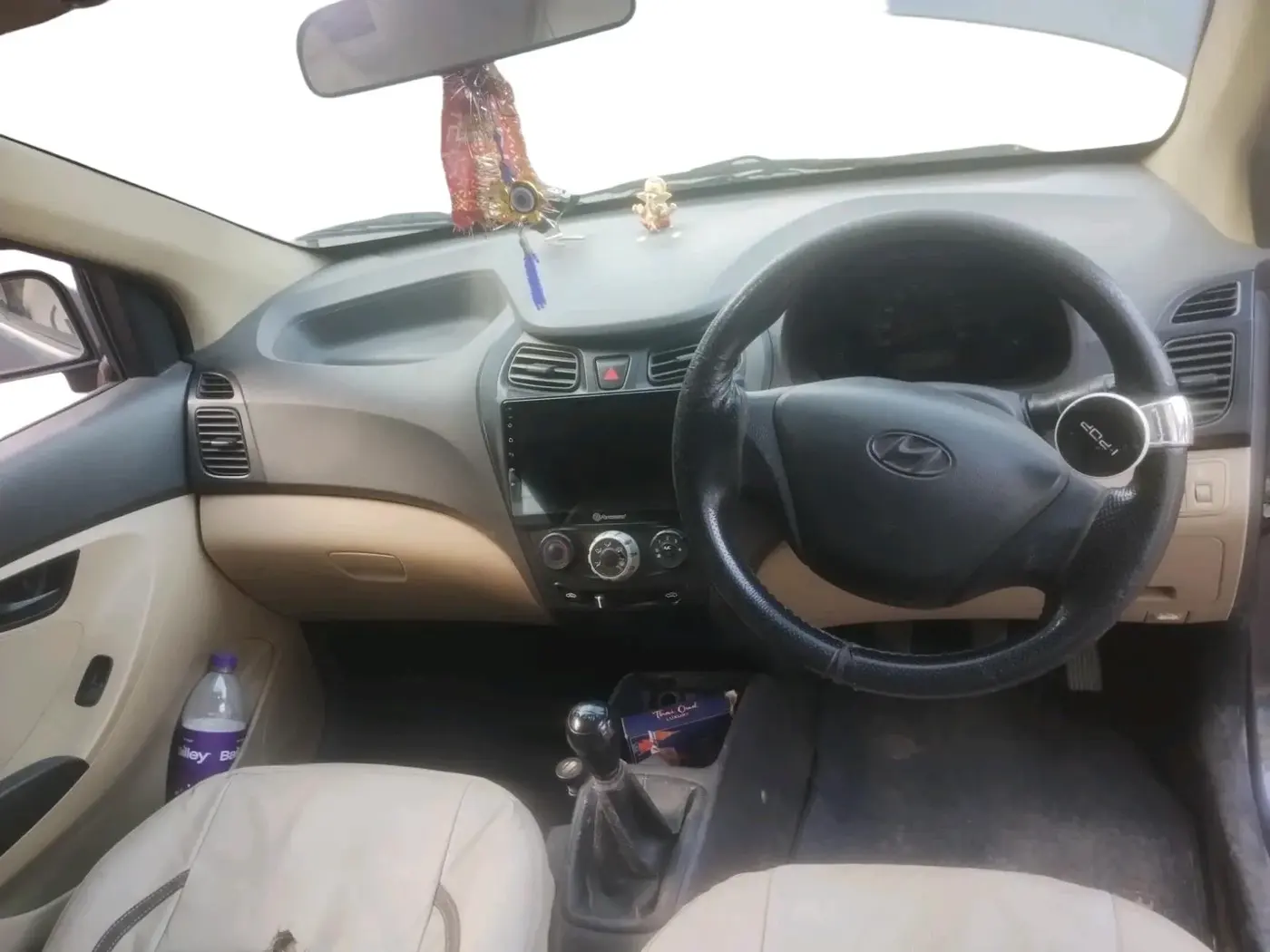 2016 Hyundai Eon ERA +, CNG, Manual, 1,13,131 km, interior