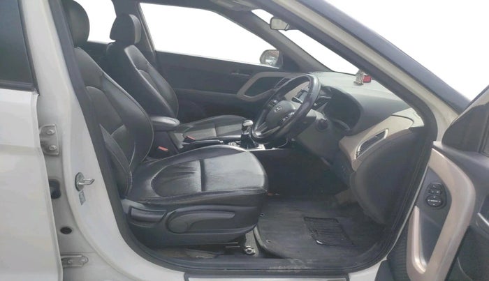 2015 Hyundai Creta SX (O) 1.6 DIESEL, Diesel, Manual, 1,04,816 km, interior