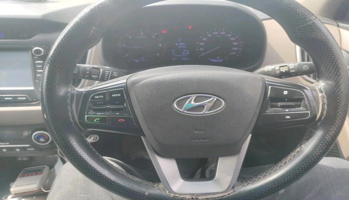 2015 Hyundai Creta SX (O) 1.6 DIESEL, Diesel, Manual, 1,04,816 km, interior