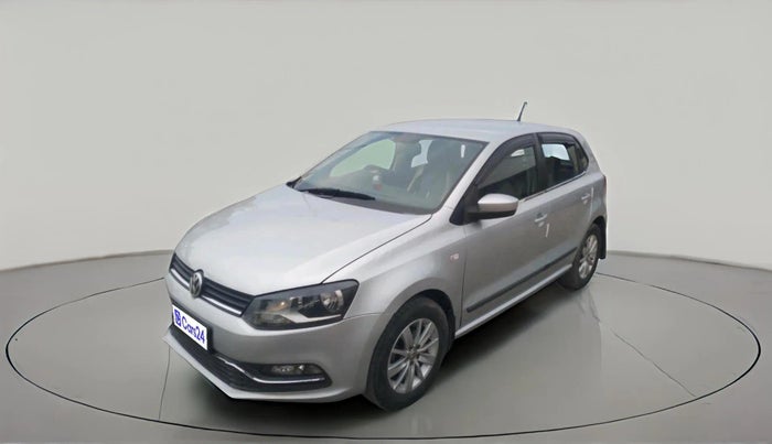 2015 Volkswagen Polo HIGHLINE1.2L, Petrol, Manual, 1,11,453 km, exterior