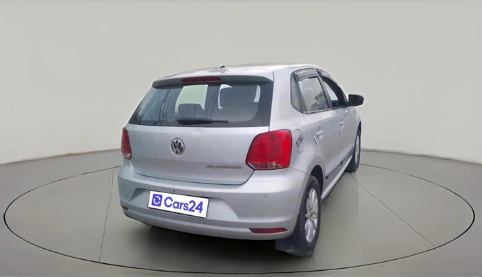 2015 Volkswagen Polo HIGHLINE1.2L, Petrol, Manual, 1,11,453 km, exterior