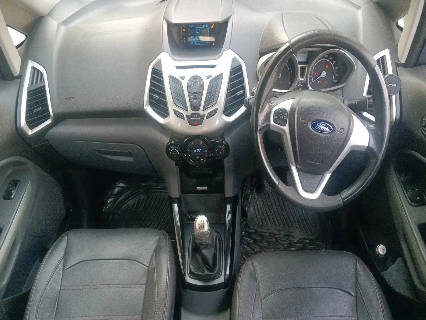 2015 Ford Ecosport TITANIUM 1.5L DIESEL, Diesel, Manual, 97,058 km, interior