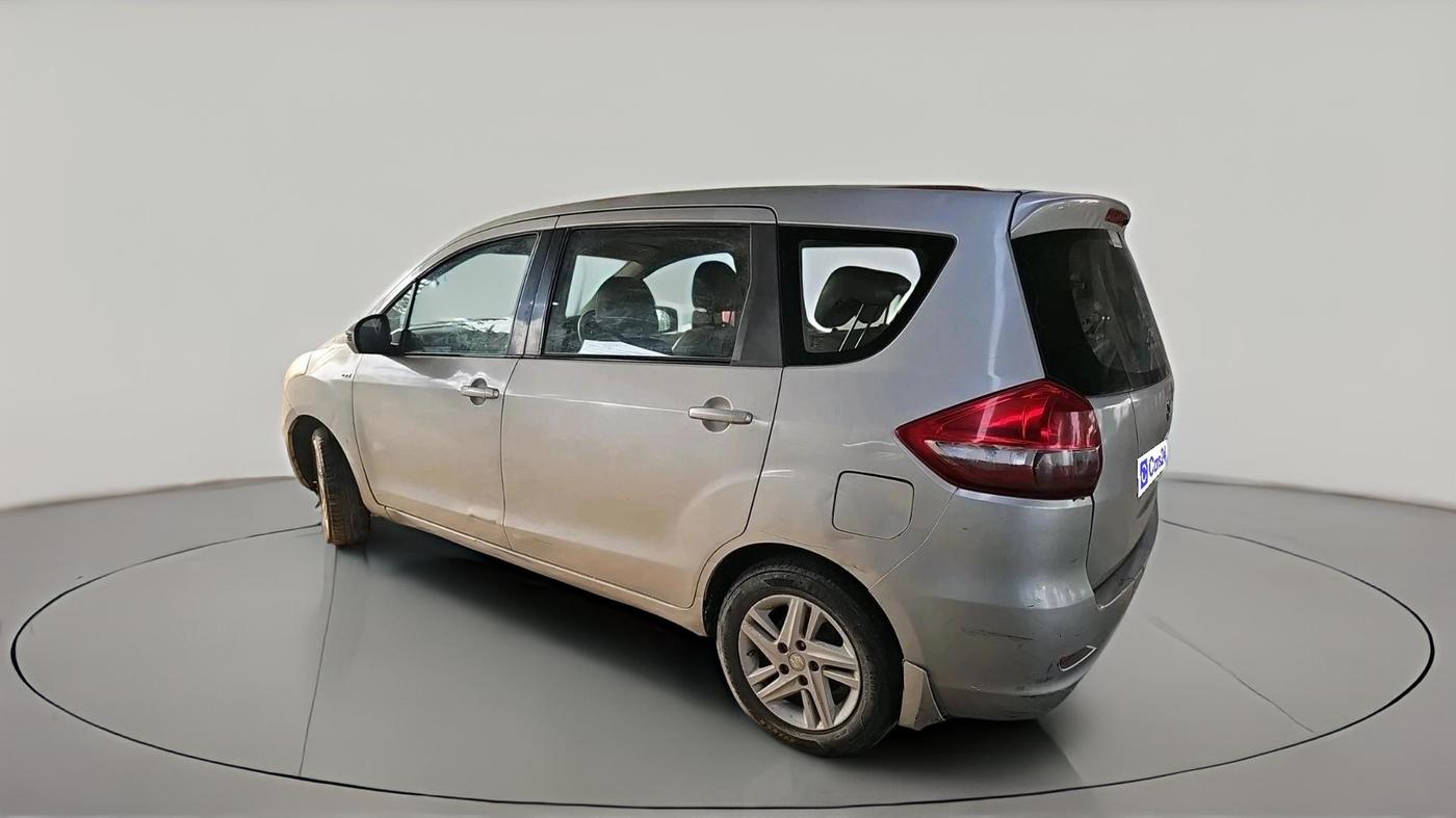 2013 Maruti Ertiga ZXI, CNG, Manual, 1,74,409 km, exterior