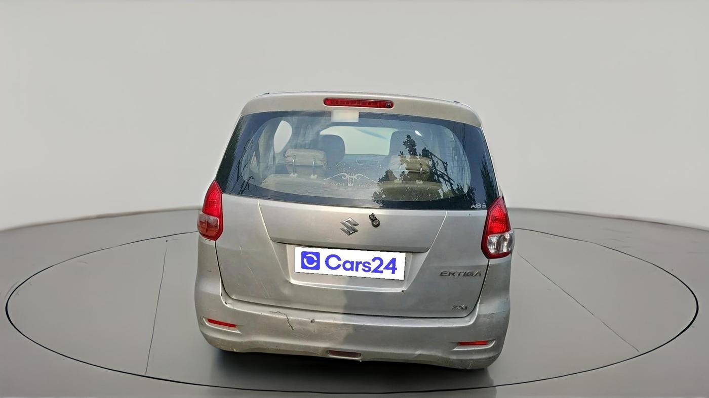 2013 Maruti Ertiga ZXI, CNG, Manual, 1,74,409 km, exterior