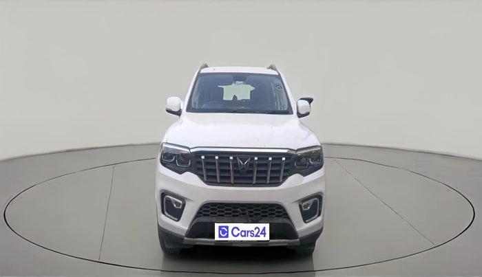 2025 Mahindra SCORPIO-N Z8 Select Petrol MT, Petrol, Manual, 5,886 km, exterior