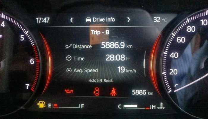 2025 Mahindra SCORPIO-N Z8 Select Petrol MT, Petrol, Manual, 5,886 km, interior