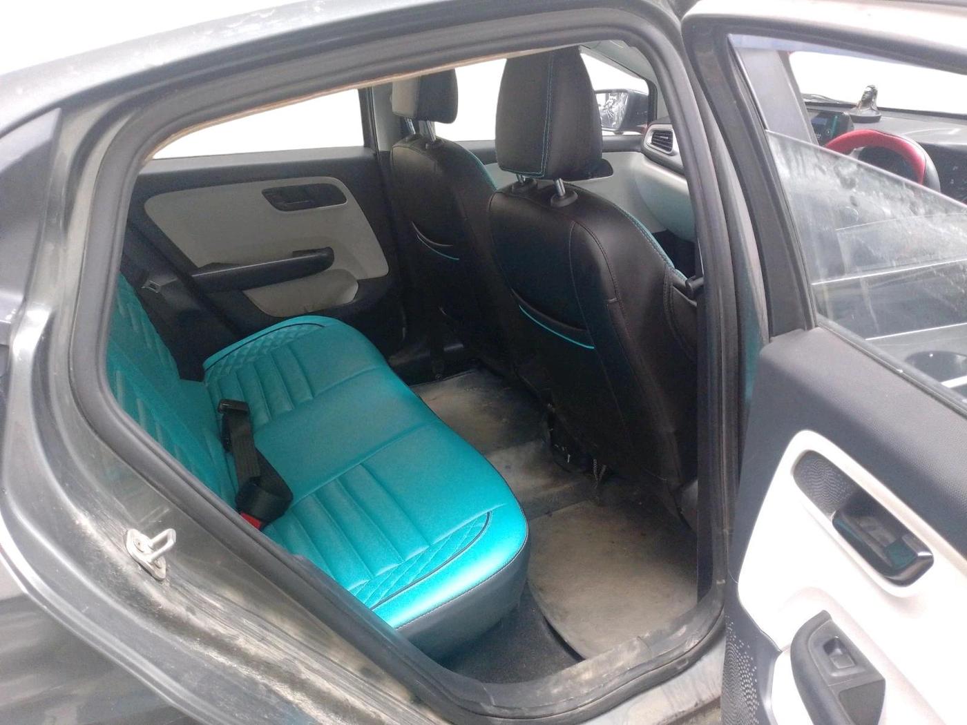 2025 Tata ALTROZ XMS PETROL, Petrol, Manual, 21,304 km, interior