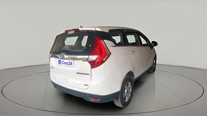 2018 Mahindra MARAZZO M6 7 STR, Diesel, Manual, 1,33,828 km, exterior
