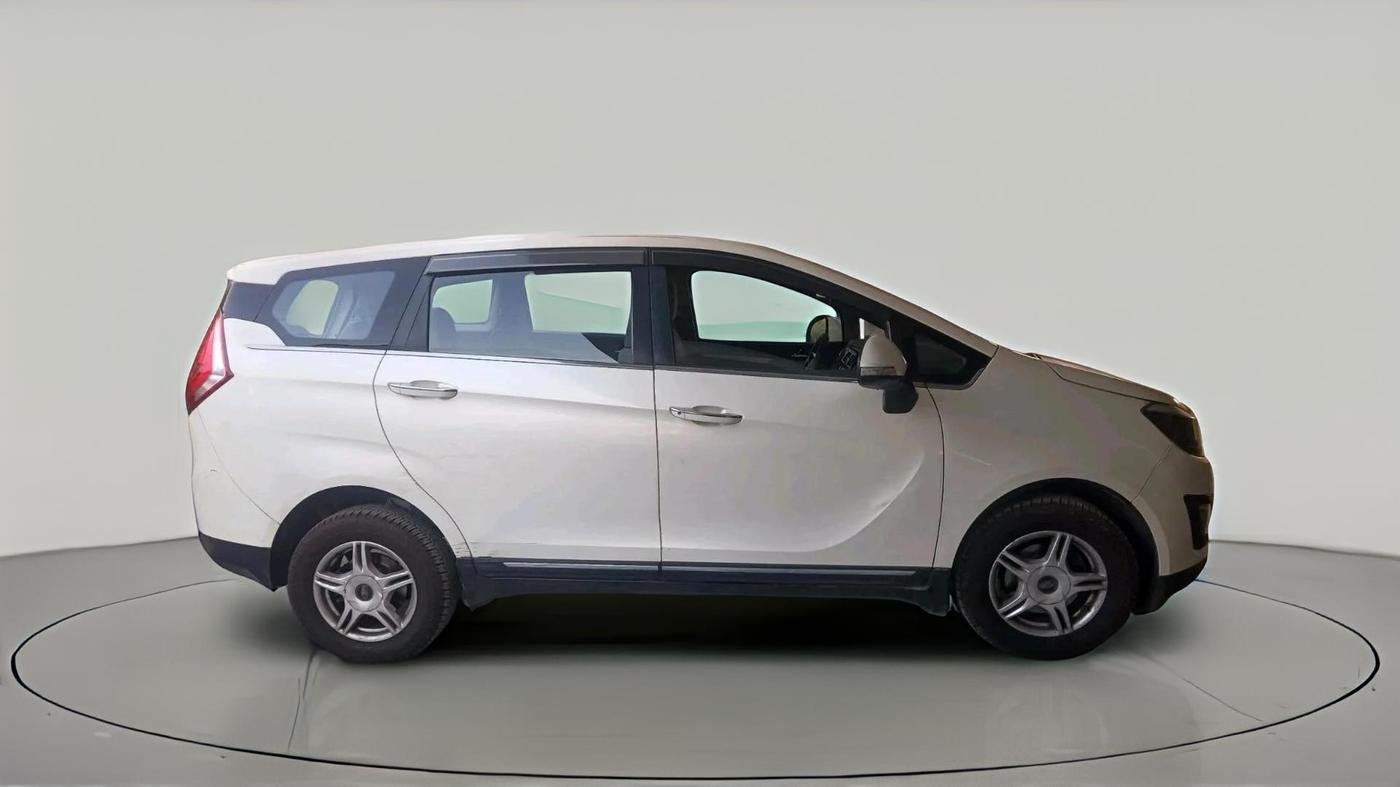 2018 Mahindra MARAZZO M6 7 STR, Diesel, Manual, 1,33,828 km, exterior