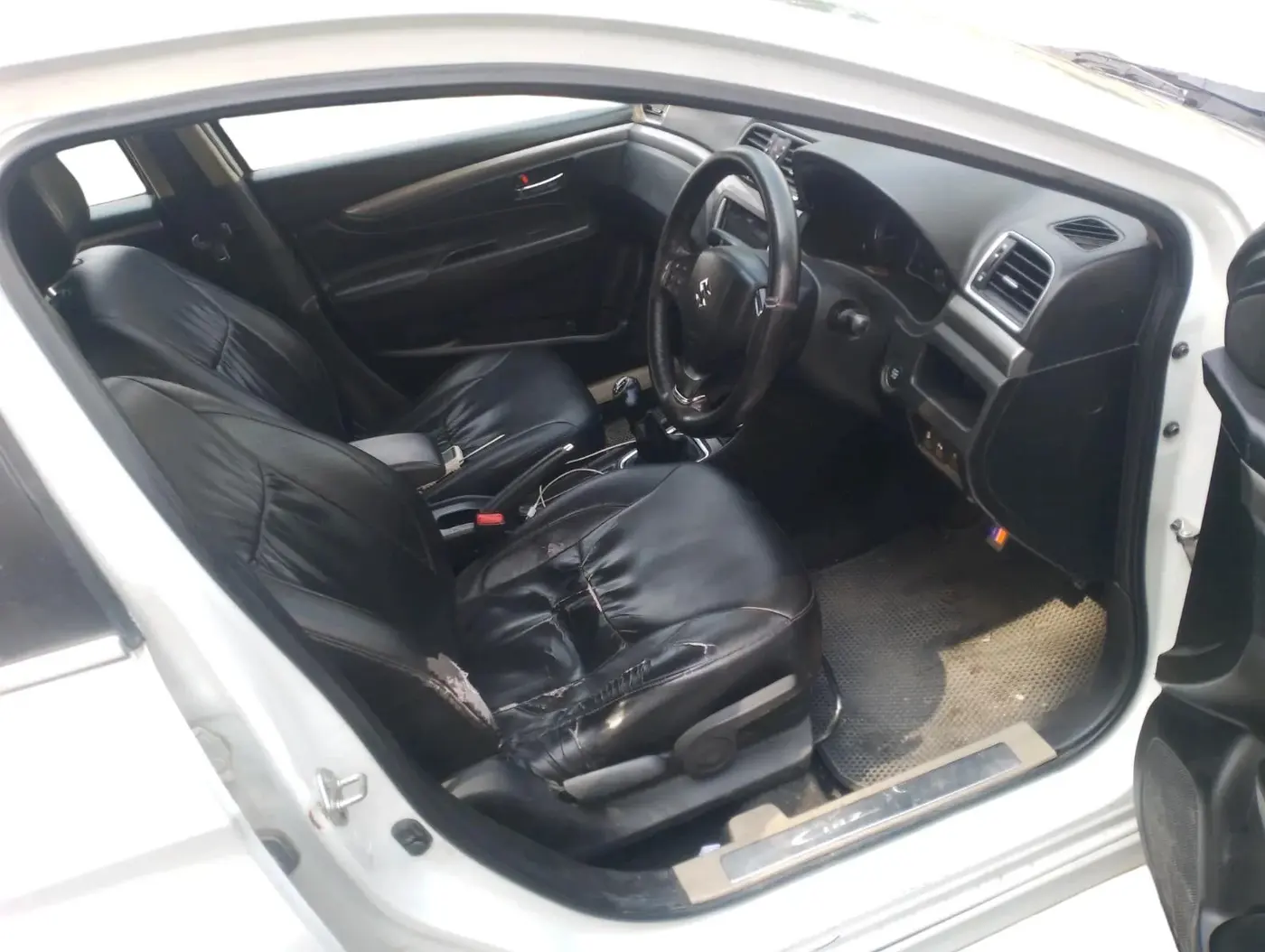 2017 Maruti Ciaz S DIESEL 1.3, Diesel, Manual, 1,12,784 km, interior